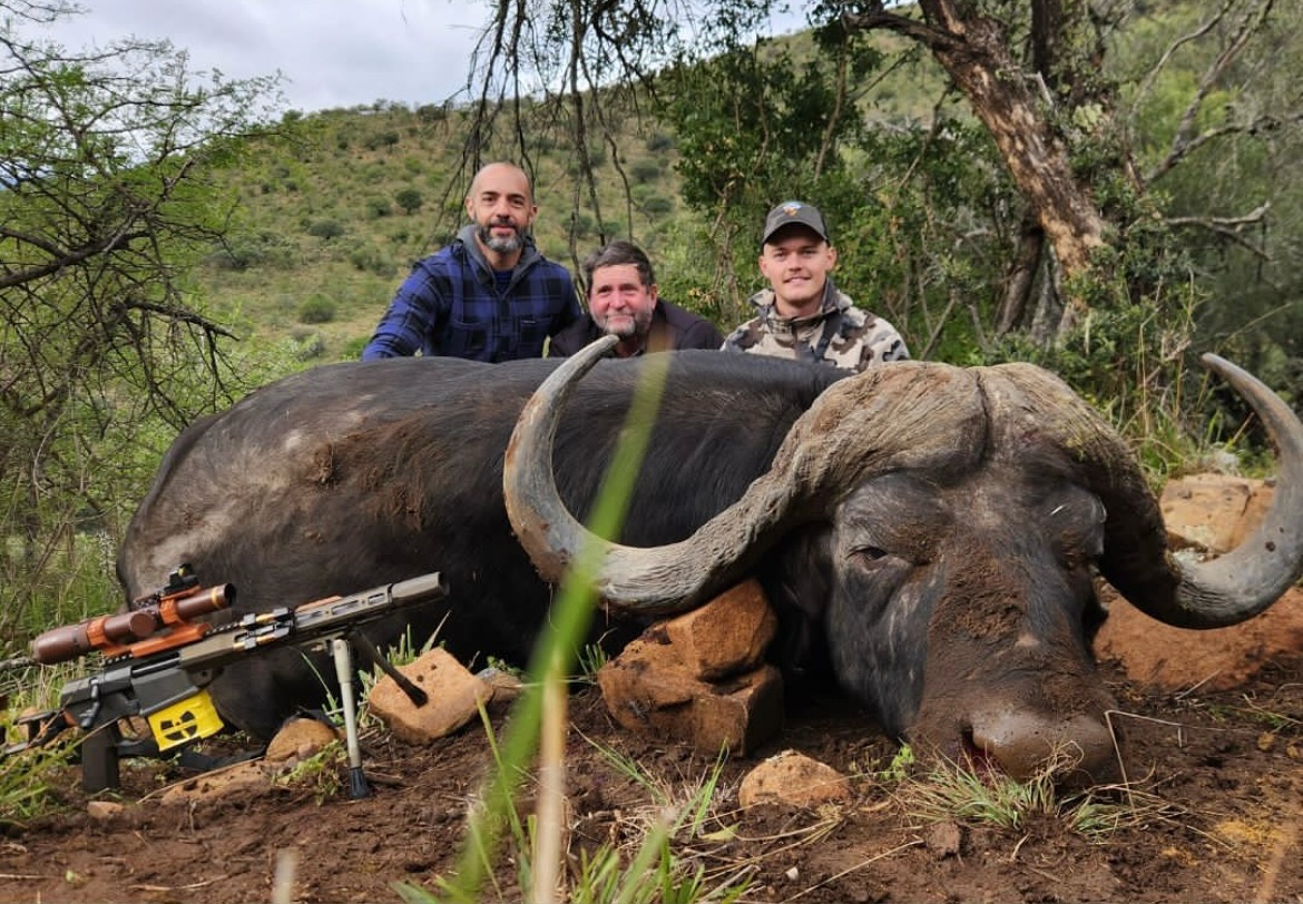 cape buffalo q llc 86 blackout hunt